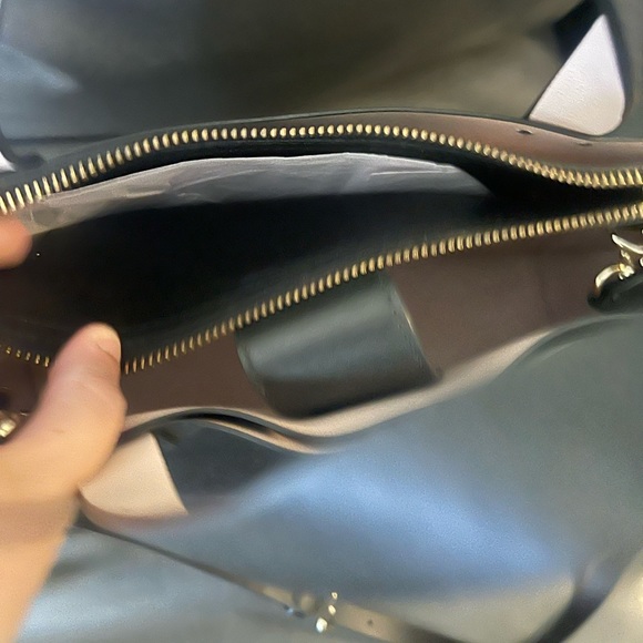 Black Shoulder Kate Spade - Picture 4 of 4